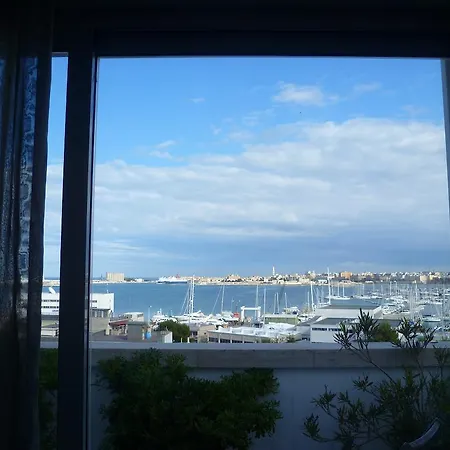 Apuliapartments-lighthouse דירה
